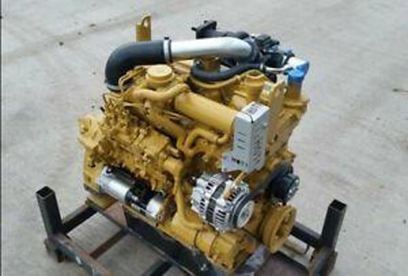 Kubota V3307, Complete Diesel Engine, Rebuilt - Image 1