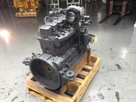110 -173 HP Komatsu SAA6D102, Complete Diesel Engine, Rebuilt - Image 2