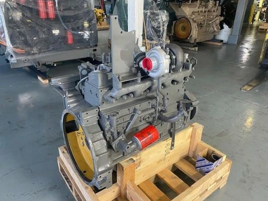 158 HP Komatsu SAA6D95, Complete Diesel Engine, Rebuilt - Image 6