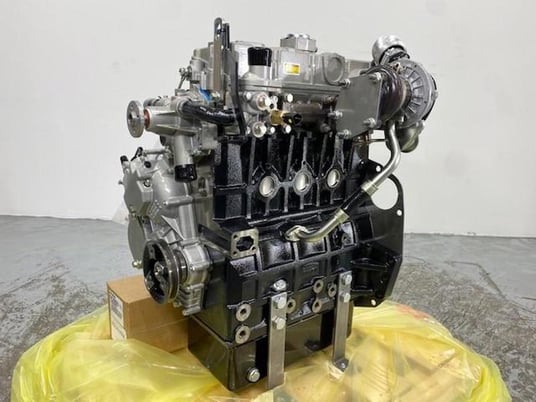 60 HP Caterpillar 3024C, Complete Diesel Engine, New - Image 2