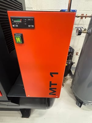 7 HP Mattei #Blade-5-HHX, rotary vane air compressor, 25 scfm, 175 psi, 80 gallon tank mounted, 2016 - Image 4