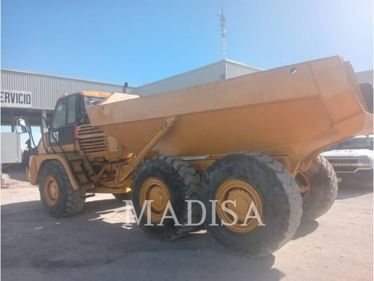 Caterpillar 725, Articulated Truck, 9768 hours, S/N: B1L00174, 2005 - Image 3