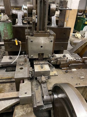 Baird #4-36, 4-slide machine, 1/4" max diameter, 1-1/4" standard width coil stock, 5 HP, 20-60 PPM - Image 4