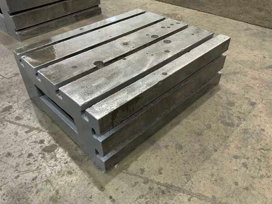 Box drill table, 30 x 24 x 10, T-slots - Image 1