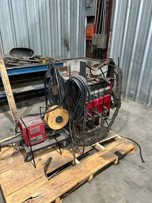 Lincoln #CV-300, mig welder, LN-7 wire feeder - Image 1