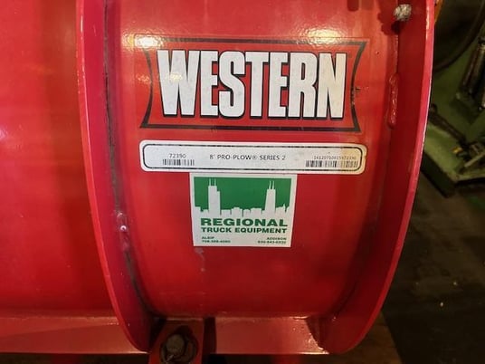 Western Pro 8' plow, like new - Image 4