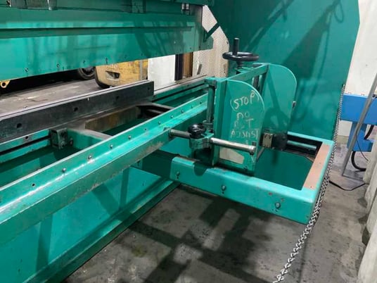 150 Ton, Wysong #HF150-10, hydraulic press brake, 10.2' OA, 102" between housing, 7" stroke, 2-Axis manual - Image 10
