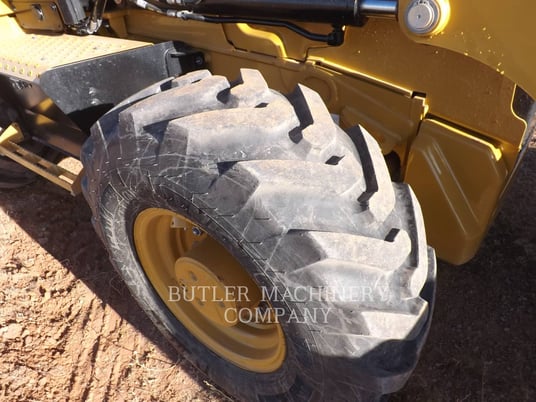 Cat 420, Backhoe Loader, 141 hours, S/N: H9X03207, 2024 - Image 8