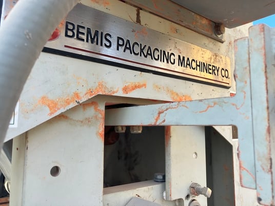 Bemis Auger Bagger - Image 8