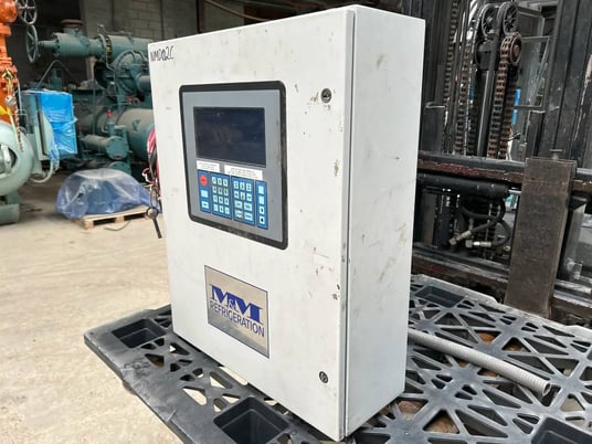 Mitts & Merrill #M100199G2, screw compressor, Micro Control panel - Image 4
