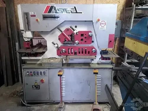 5.5" x 5.5" x 1/2" MAsteel #MIWH-80, ironworker, 90 ton, 10 HP, 2 foot pedal, 2018 - Image 7