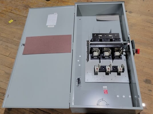 400 Amp. General Electric, Fusible Safety Disconnect Switch, 240VAC 250VDC 125HP Nema 3R - Image 5