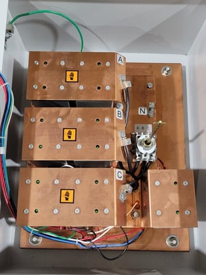 Liebert #S277Y222R-01, Surge Suppressor Interceptor Series 277/480 VAC 3P 4W+G NOS - Image 4