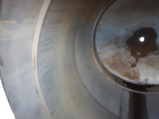 3000 gallon Stainless Steel tank, 95" dia. x 8' straight side, dish top & bottom, 3" center bottom outlet - Image 8