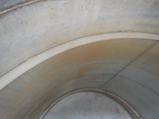 3000 gallon Stainless Steel tank, 95" dia. x 8' straight side, dish top & bottom, 3" center bottom outlet - Image 10