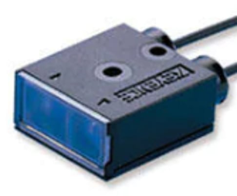 Keyence CZ-40 RGB Digital Fiberoptic Sensor, Reflective Sensor Head, Spot Type - Image 1