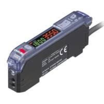 Keyence FS-V31 Digital Fiber Optic Sensor Amplifier, Main Unit, NPN - Image 1