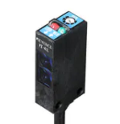 Keyence PZ-41L Photoelectric Sensor, Square Reflective Cable Type, NPN - Image 1