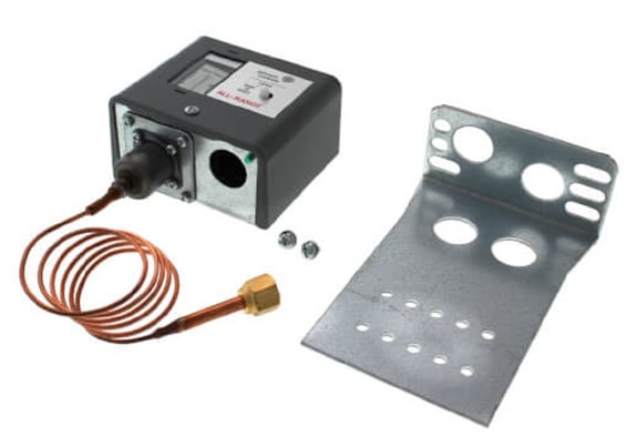 Johnson Controls P70DA-1C Single Pole High Pressure Control w/ Manual Reset - Image 1