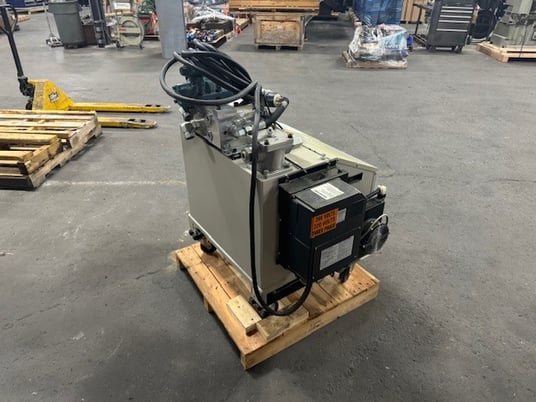 Daikin #SUT10D80L21-10-F, Servo hydraulic super unit, 2012 - Image 3