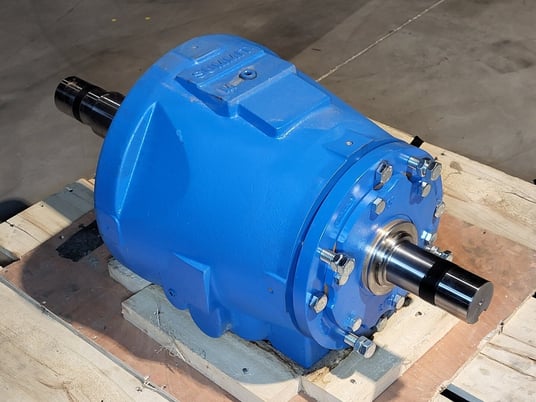 Summit #2175M, centrifugal pump power end, new surplus - Image 1