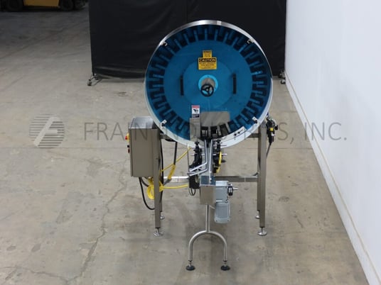 McBrady #200, rotary, inverted, air cleaner, 20-100 containers per minute, control panel has vari-speed - Image 3