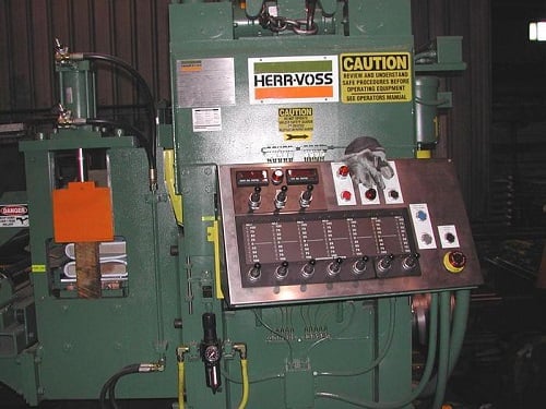 60" x .135" Cincinnati / Herr Voss slitting line, 50000 lb., L to R - Image 2