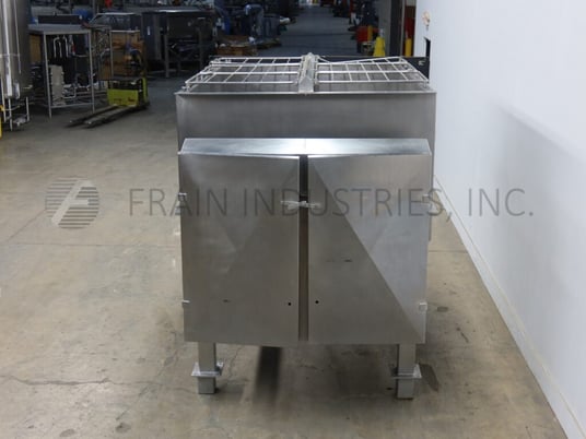 100 cu.ft. 304 Stainless Steel dual trough ribbon blender, with lift up safety grate, (2) 20 HP motor drives - Image 4