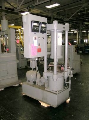 80 Ton, Elmes, 4-post. 12" diameter heated platens. Upacting bottom. New BARCOL controls. Older, but - Image 1