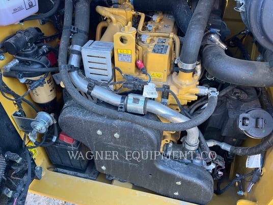 Cat 246D3, Skid Steer Loader, 265 hours, S/N: T9Z00565, 2023 - Image 7
