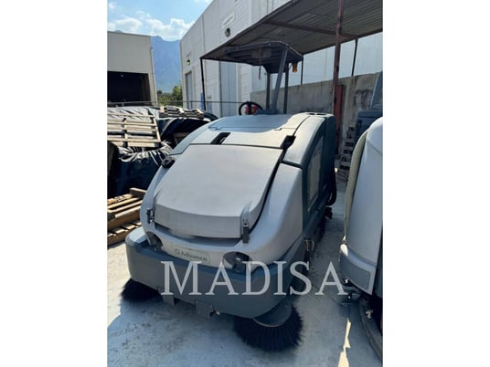 Advance CS701048LP, Scrubber / Sweeper, 2209 hours, S/N: 1000068397, 2019 - Image 5