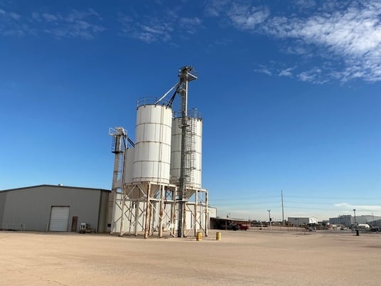 Silo storage systems (2 available) - Image 1