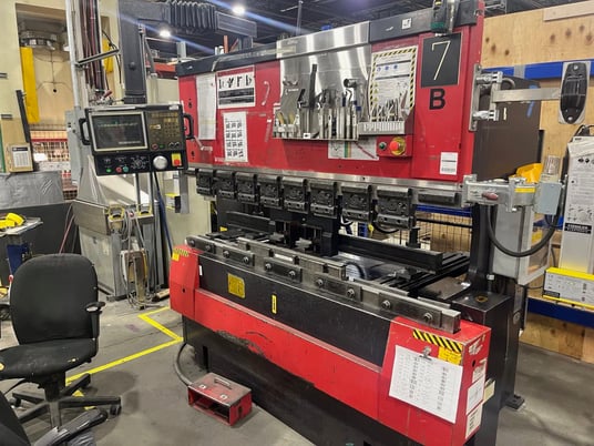 50 Ton, Amada #5020FS, Hydraulic Press Brake, 6.5' OA, 65" between housing, 7.87" stroke, 16.5" throat - Image 1