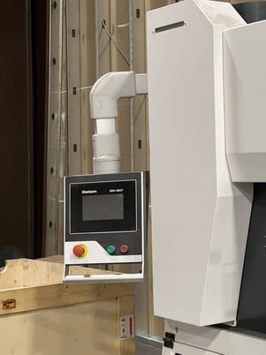 1/4" x 10' Accurl #MS8-6x3200, CNC hydraulic shear, Delem Control, 31.4" back gauge, 17 hold dpowns, 2022 - Image 2