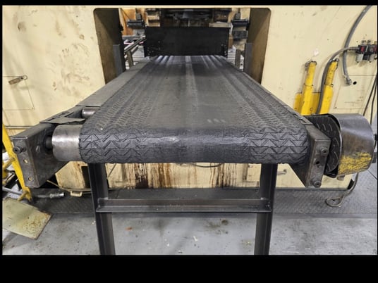 22" wide x 6.7' long, Belt conveyor, 45" belt height - Image 3