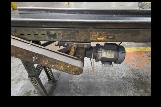 10" wide x 10.8' long, Belt conveyor, 40" belt height, serial #380008 - Image 4