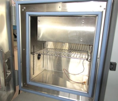 16" width x 11" D x 12" H CSZ #MCB-1.2-33-33-H/AC, temperature chamber, -70&deg; to 170&deg;, 115/120 V., 1-phase - Image 2