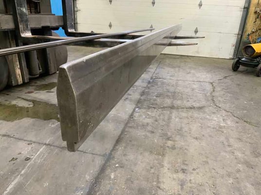 168" L, Cincinnati male press brake die, 4-1/4" die height, 1" die width, 1/2" tang - Image 2
