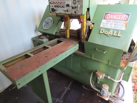 12" x 16" DoAll, automatic horizontal bandsaw, 1.5" x 162" x 0.035" blade, 40-450 FPM - Image 2