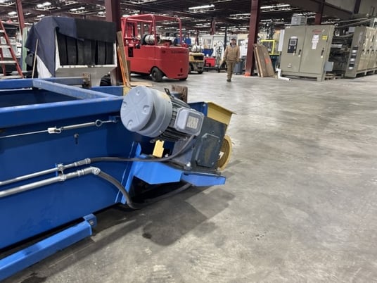 48" wide x 28' long, REM #TRC-28, incline belt conveyor, 7.5 HP, stand - Image 6