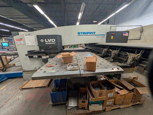 LVD #V20-1525, turret punch, 2011 - Image 4