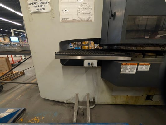 LVD #V20-1525, turret punch, 2011 - Image 8