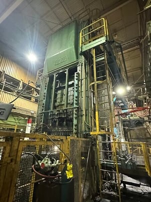 2500 Ton, Verson #S1-2500-72-72, SSSC press, 22" stroke, 48" Shut Height, 72" x72" bed area, 12 SPM - Image 2