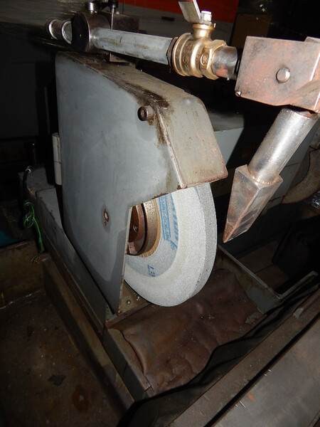 9.8" x 23.6" Kellenberger #600-U-125, universal OD/ID grinder, coolant pump/tank/paper filter - Image 3