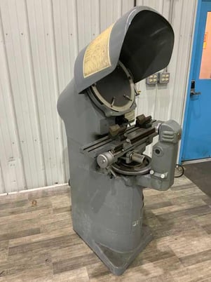 14" Jones & Lamson #PC-14A, optical comparator, 30" x6" table area, power elevation, 2-Axis digital read out - Image 7