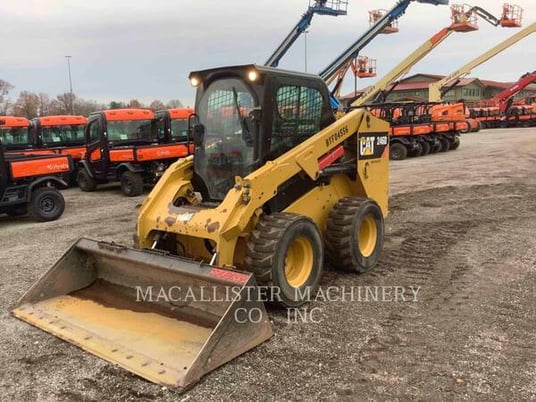 Cat 246D, Skid Steer Loader, 2425 hours, S/N: BYF04556, 2018 - Image 1