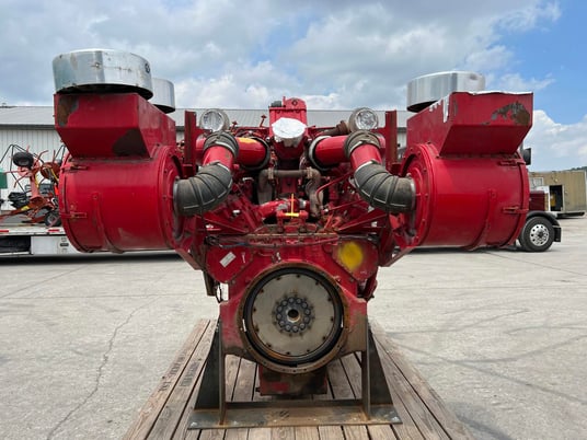 2250 HP Caterpillar #3512C, industrial frack engine, 1900 RPM, 2014 - Image 3