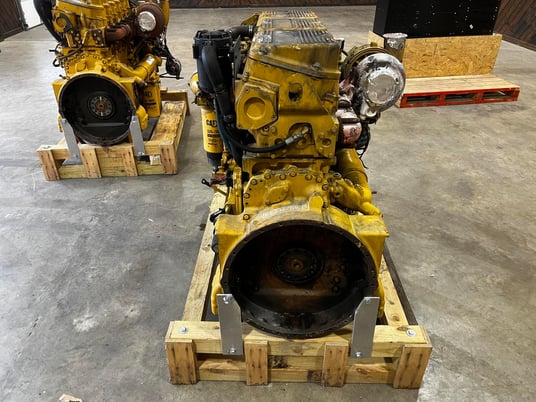 630 HP Caterpillar #C18, industrial engine, EPA Tier 3, sound attenuated enclosure 1, 2011 - Image 3