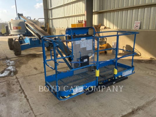 Genie Industries S45D G84, Articulated Boom Lift, 2336 hours, S/N: S4516H-22197, 2016 - Image 2