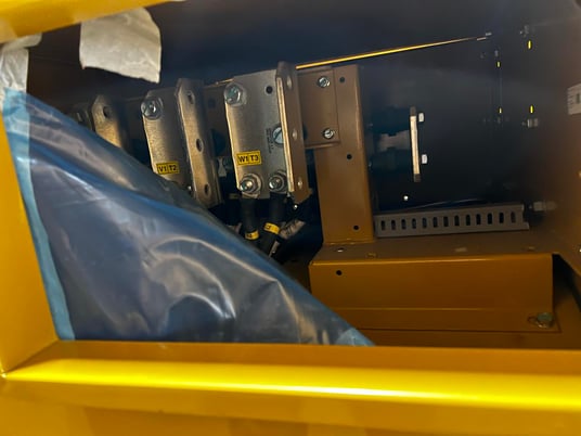 600 KW, Caterpillar #LC7224H, Generator Head, sound attenuated enclosure 1, 14" Flywheel, 3 phase, 6-wire - Image 6